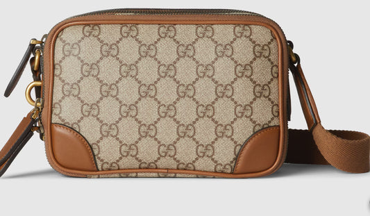 GUCCI 821217