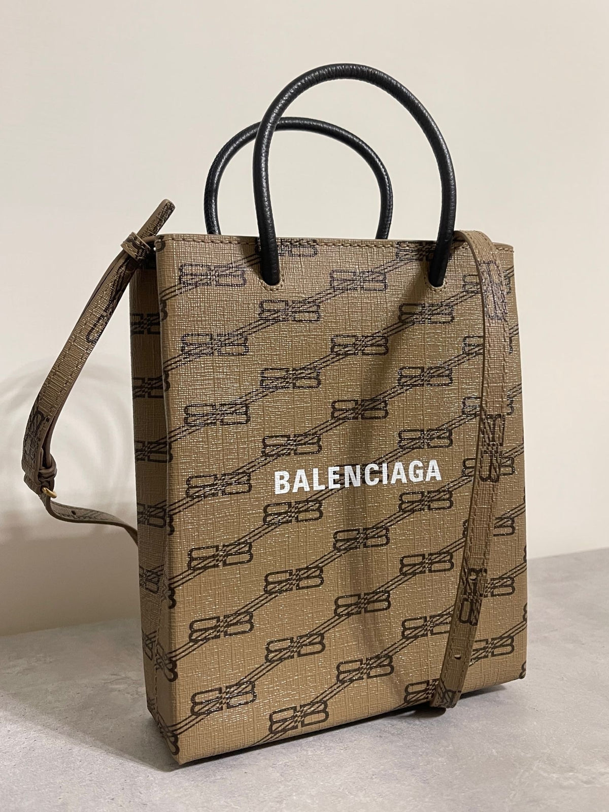 BALENCIAGA 693805210DA2762